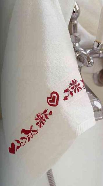 Схема вышивания крестом - Орнамент для полотенца