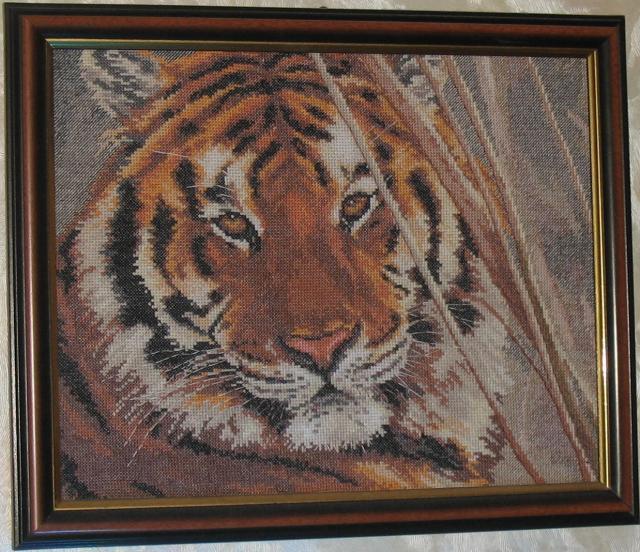 Вышитая картина крестиком Тигр